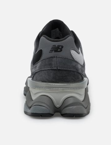 New Balance 9060 Sneaker – Black / Grey