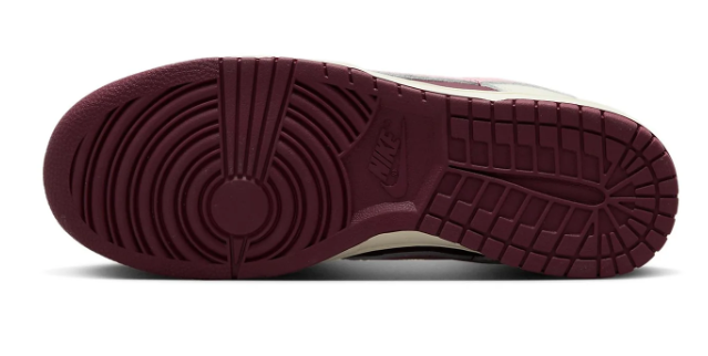 Nike Dunk Low Premium 'Valentine's Day 2023' Sneaker (DR9705-100)