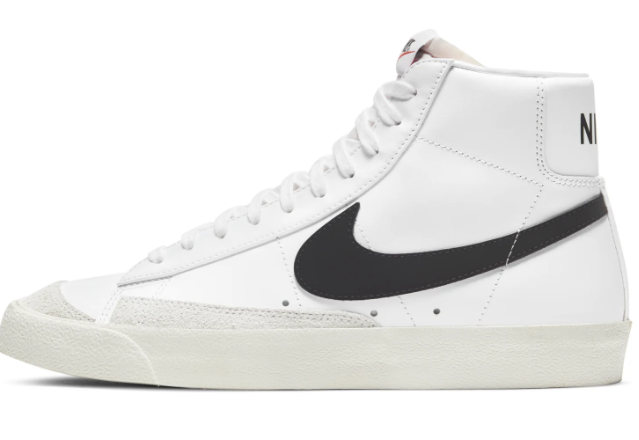 Nike Blazer Mid '77 Vintage 'White / Black' Sneaker (BQ6806-100)